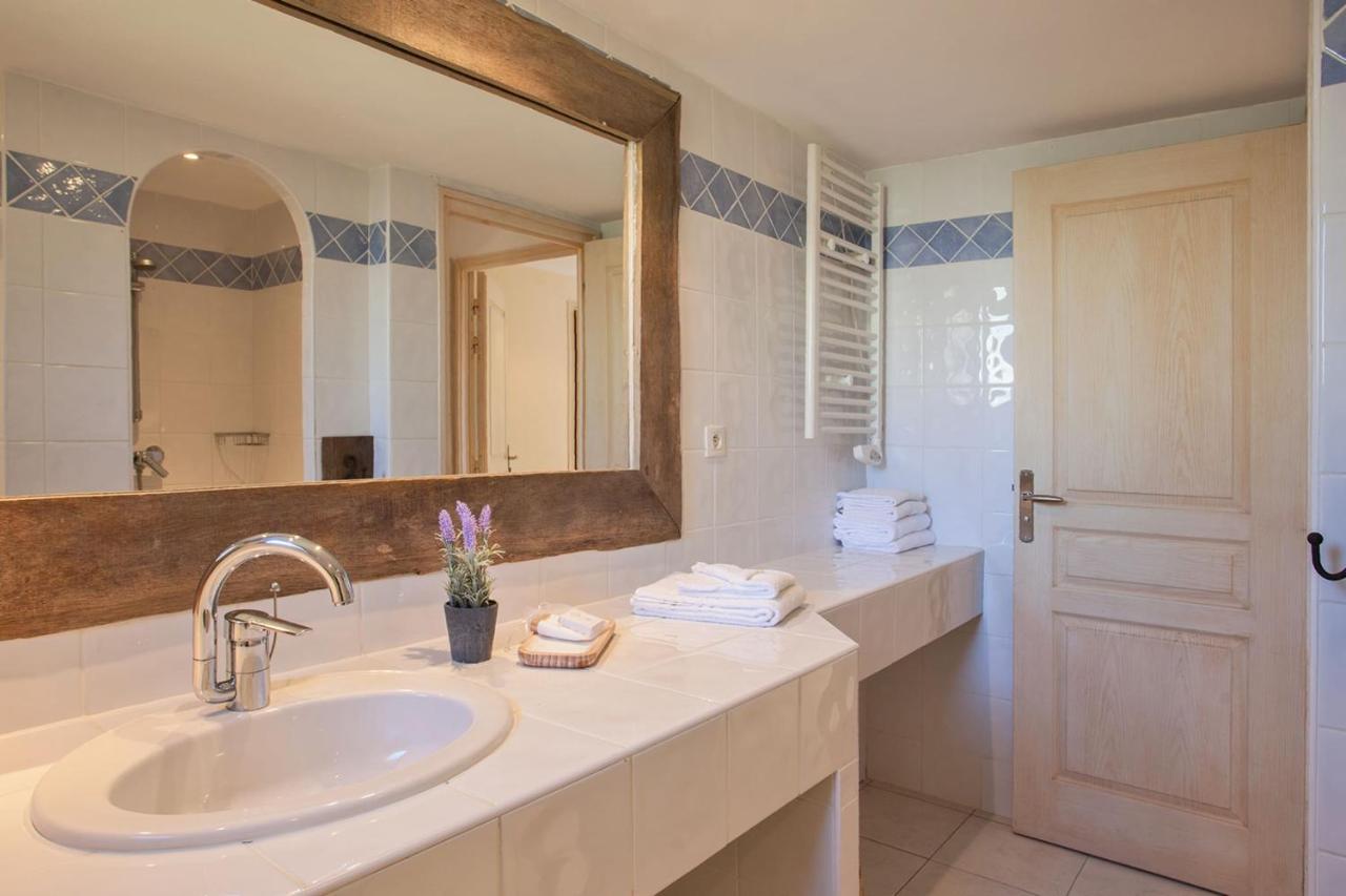 Location De Vacances Olivier Jardin Privatif Et Piscine Chauffee Partagee Calvi  Exterior photo